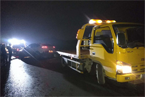 个旧24小时车辆搭电联系电话