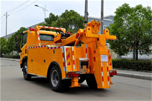 个旧高速路拖车费