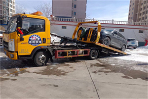 个旧救援拖车费用怎么算